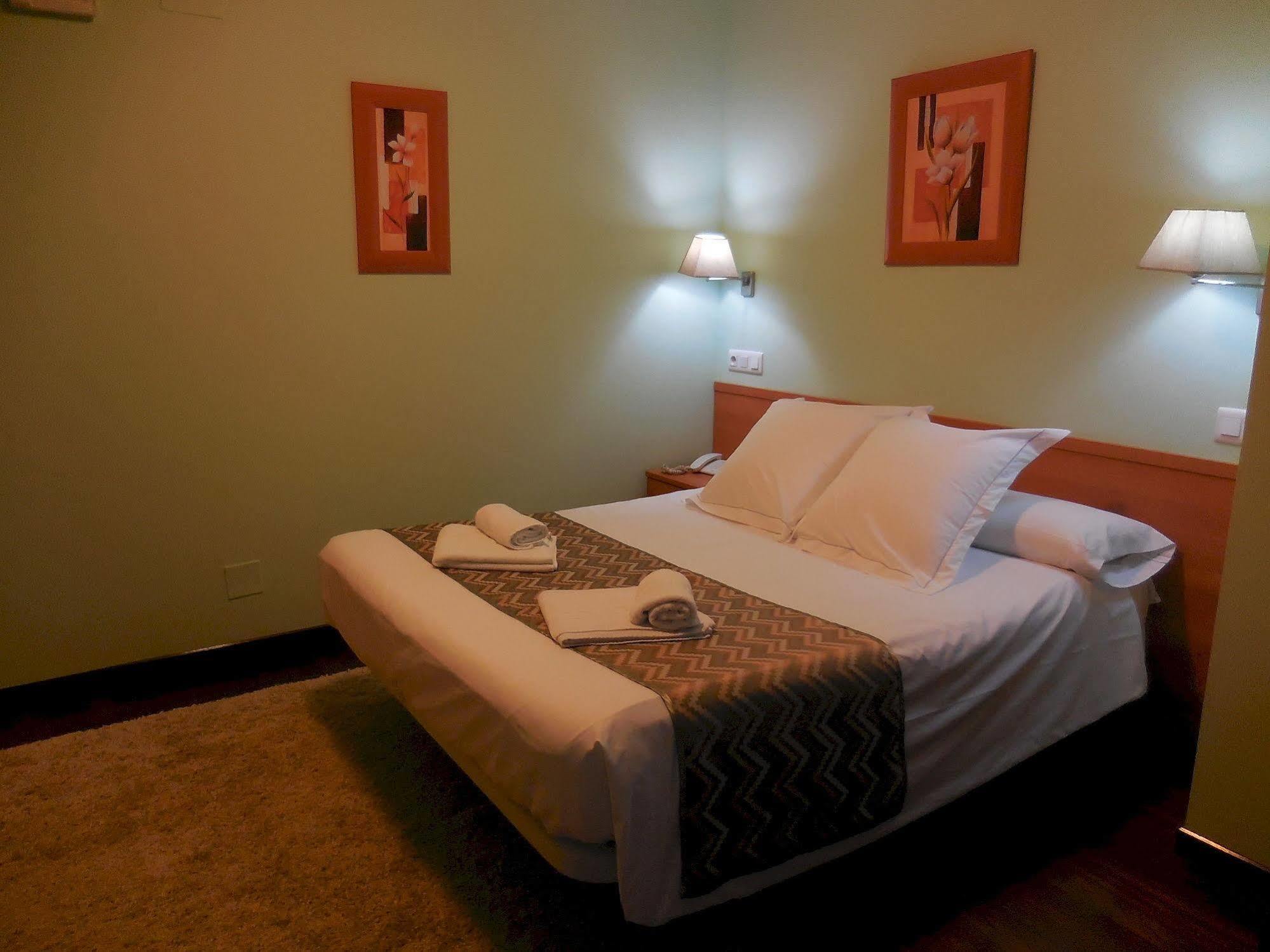 Hotel Ribeira Sacra Monforte De Lemos Eksteriør billede
